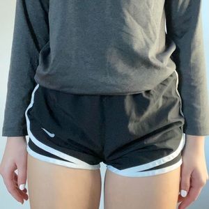 NIKE Dri-Fit Tempo Running Athletic Shorts - Size Small - Black and White